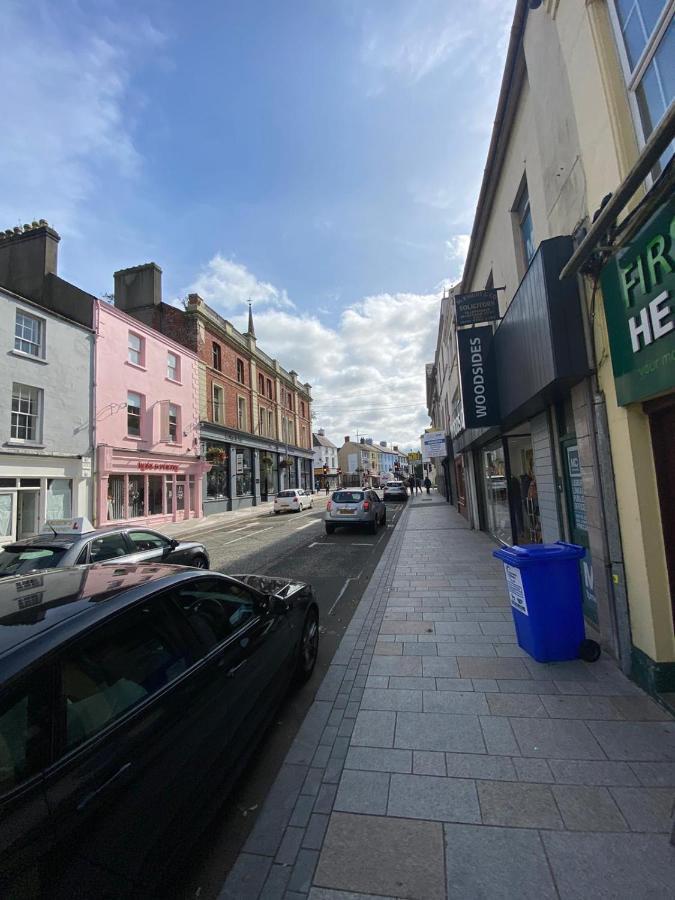 Central Lisburn Duplex Apartment Siren Stays Exterior photo